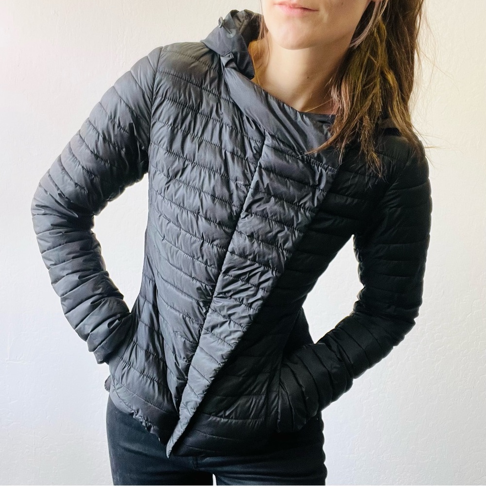 HENRO LAMINAR Black Zip Up Light Puffer Jacket 42